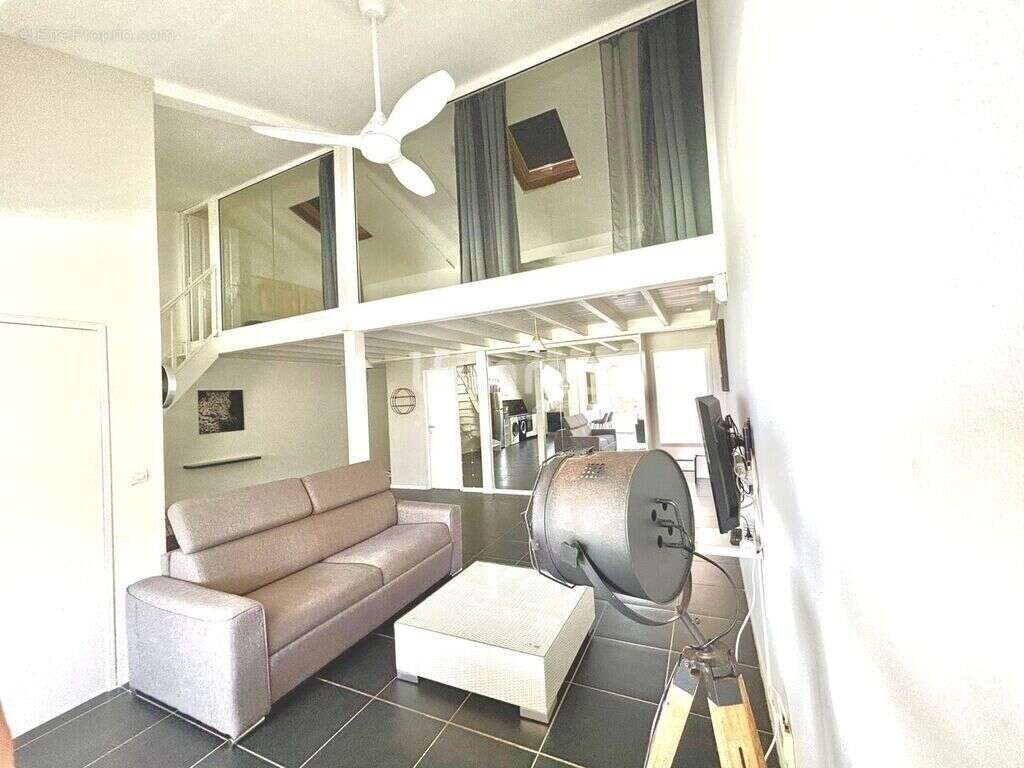 Appartement à LE GOSIER