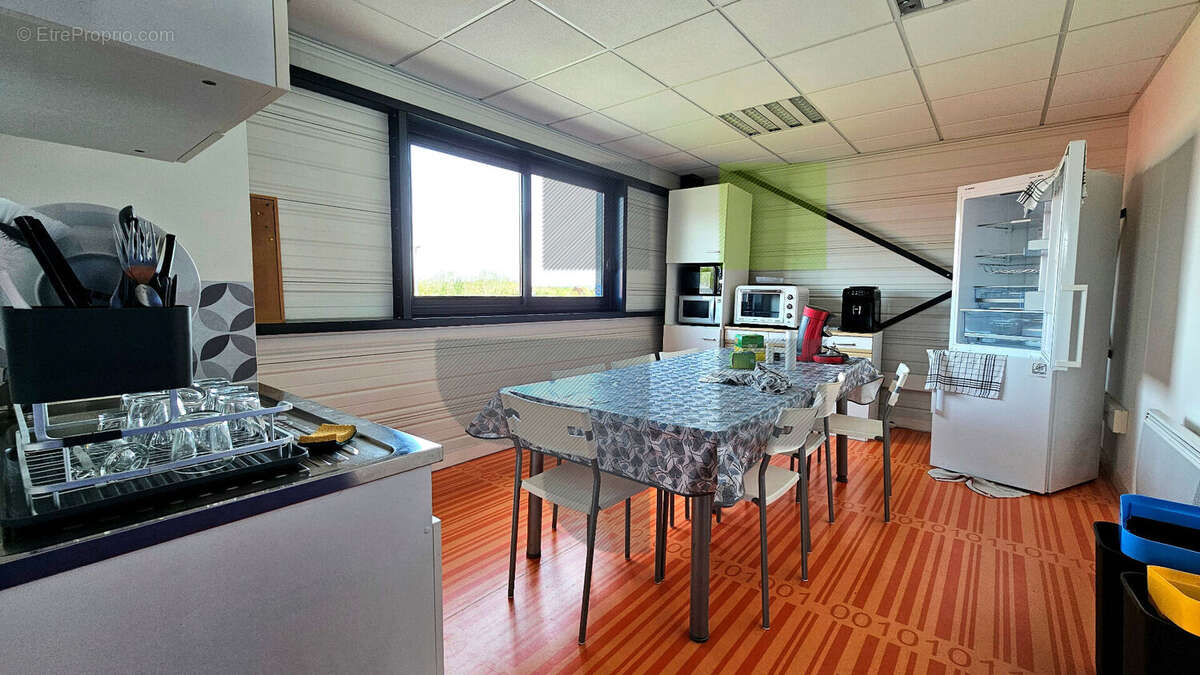 Commerce à LA FORET-FOUESNANT