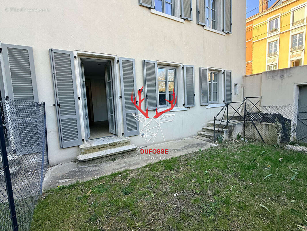 T2 rez de jardin - photo 12