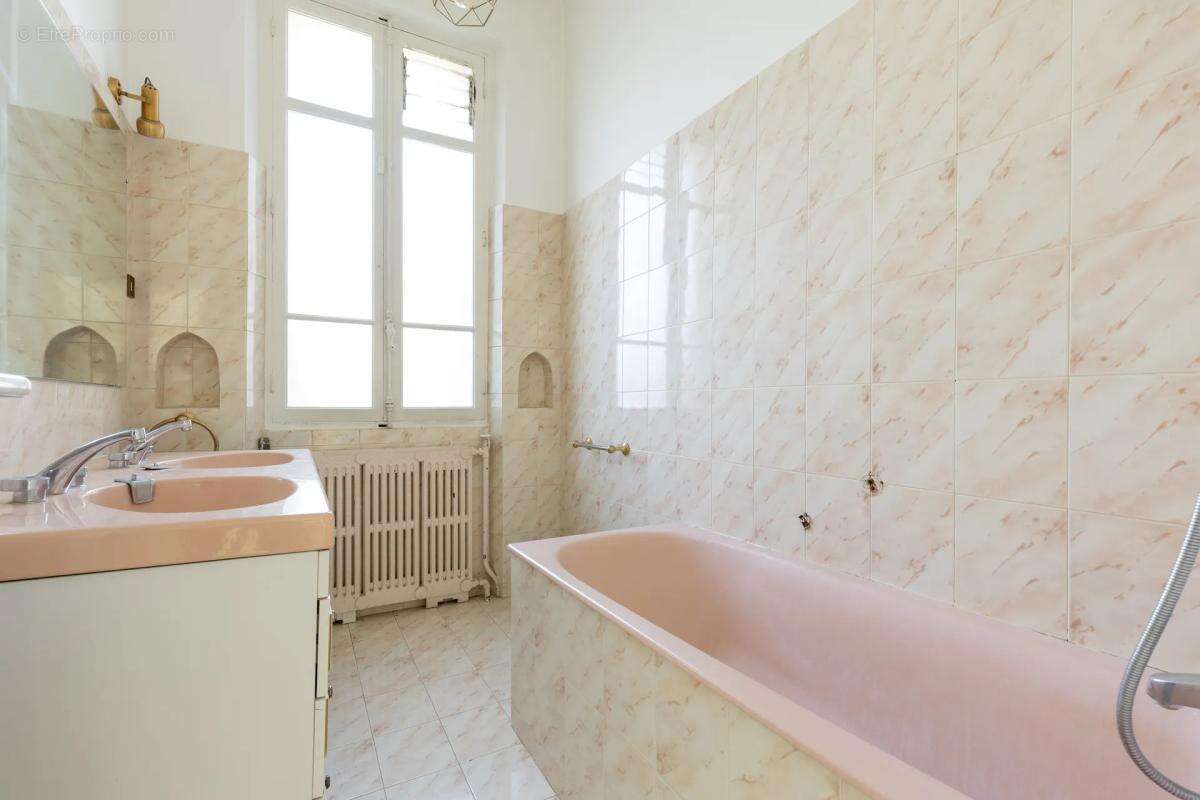 Maison à MARSEILLE-9E
