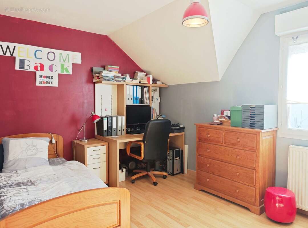 Maison 124 m² à Gex  - photo 8