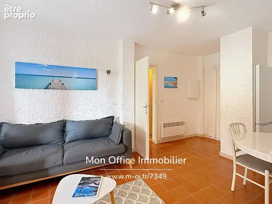 Référence : 7349-les. - appartement t3 clé en main en centre ville de cavalaire sur mer - photo 5