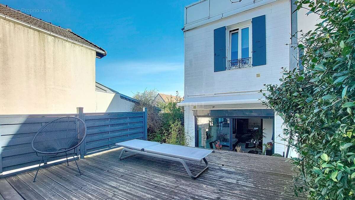 Maison à GARCHES