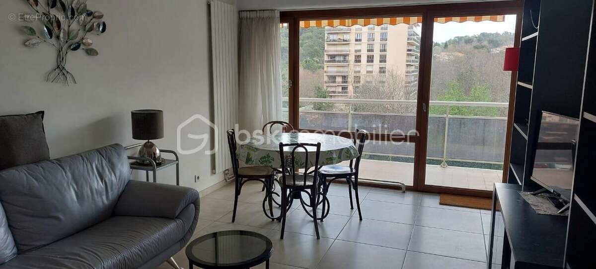 Appartement à AIX-EN-PROVENCE