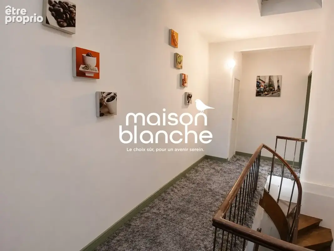 Maison 6 pièces 194 m² à vendre à Parthenay (79200) - photo 2