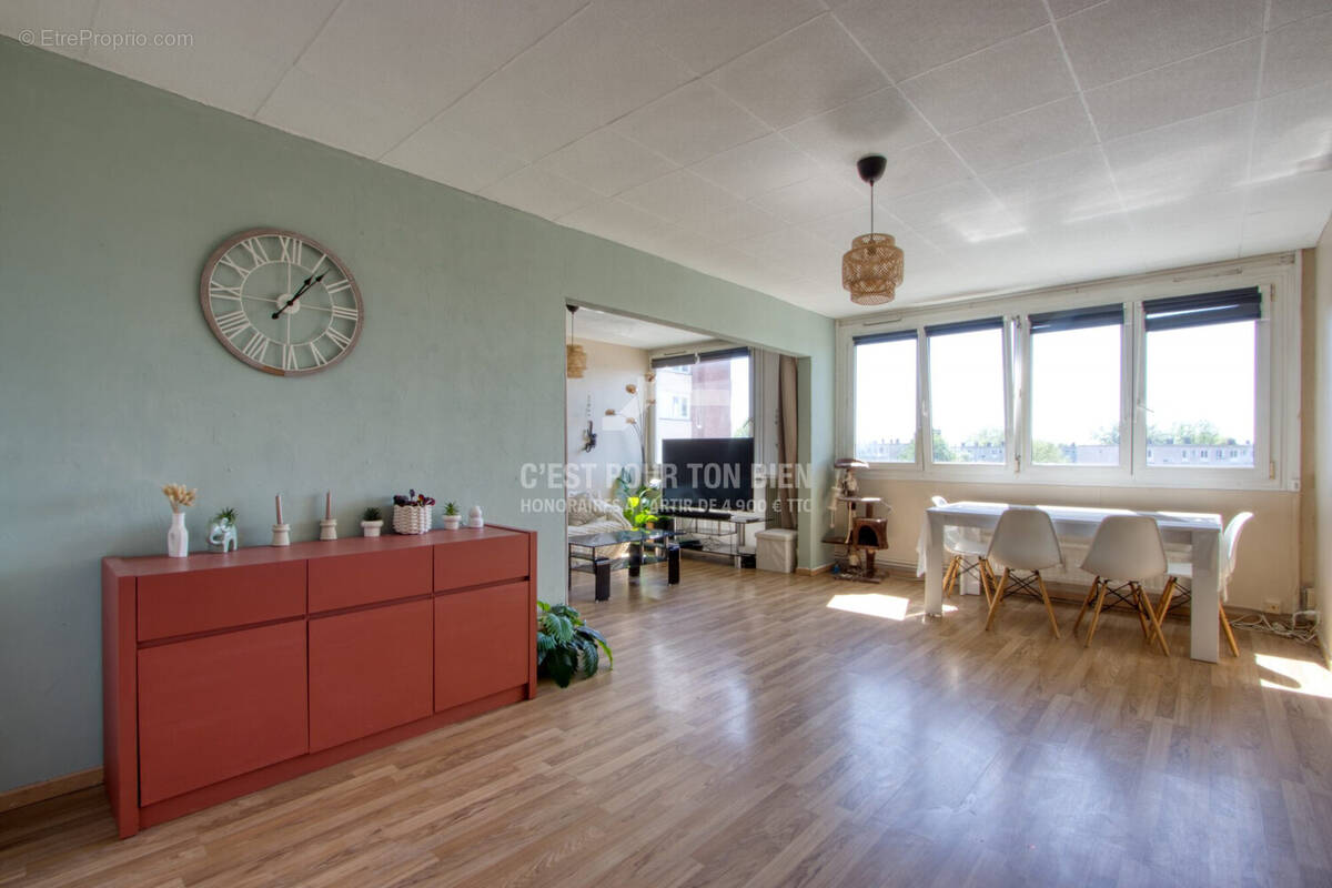 Appartement à LEZENNES