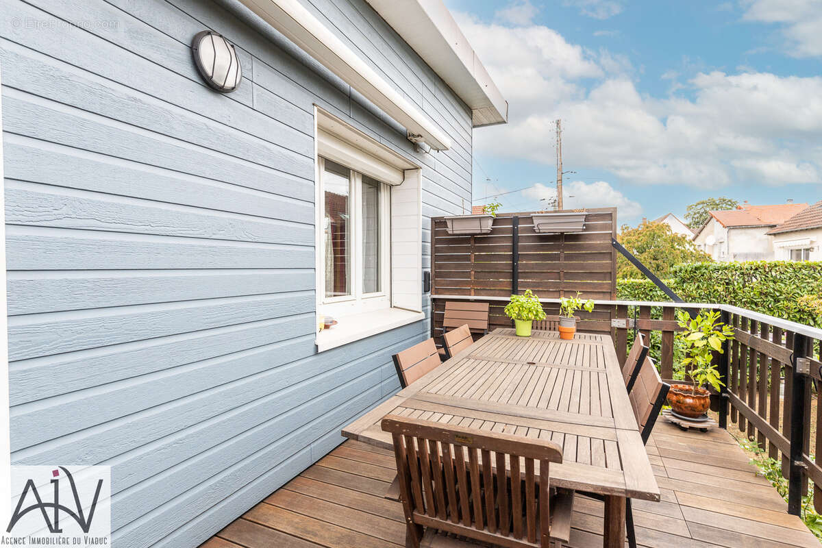 Maison à SAVIGNY-SUR-ORGE