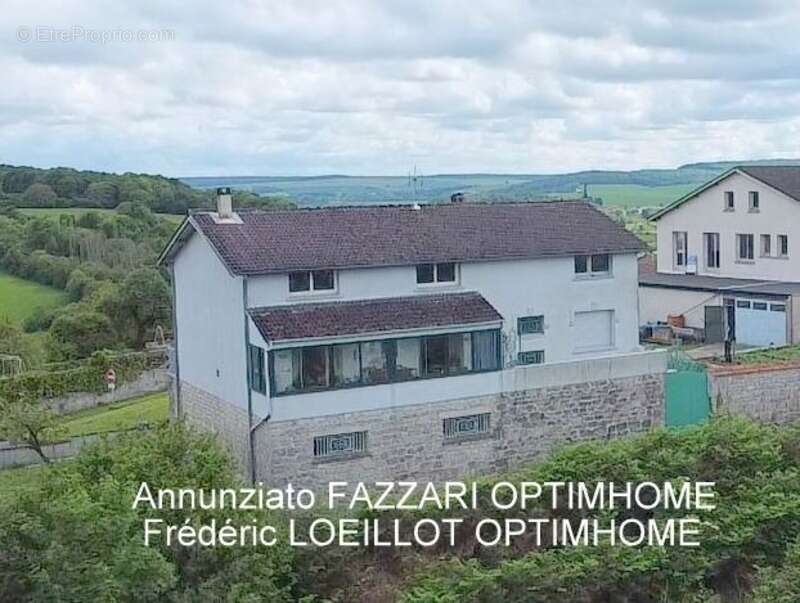 À vendre en exclusivité : Grande maison individuelle de 192 m² avec vue panoramique à Dun-sur-Meuse, proche de la Belgique et du - photo 3
