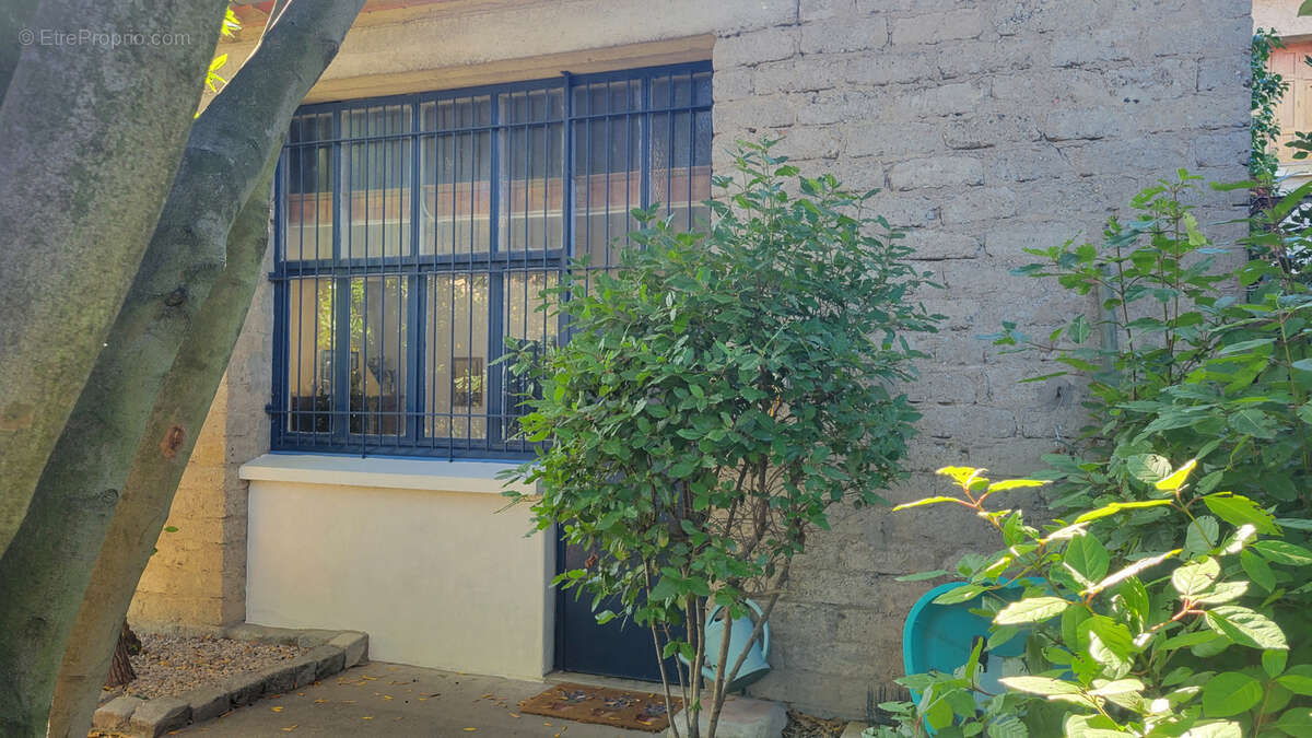 Maison à LEZIGNAN-CORBIERES