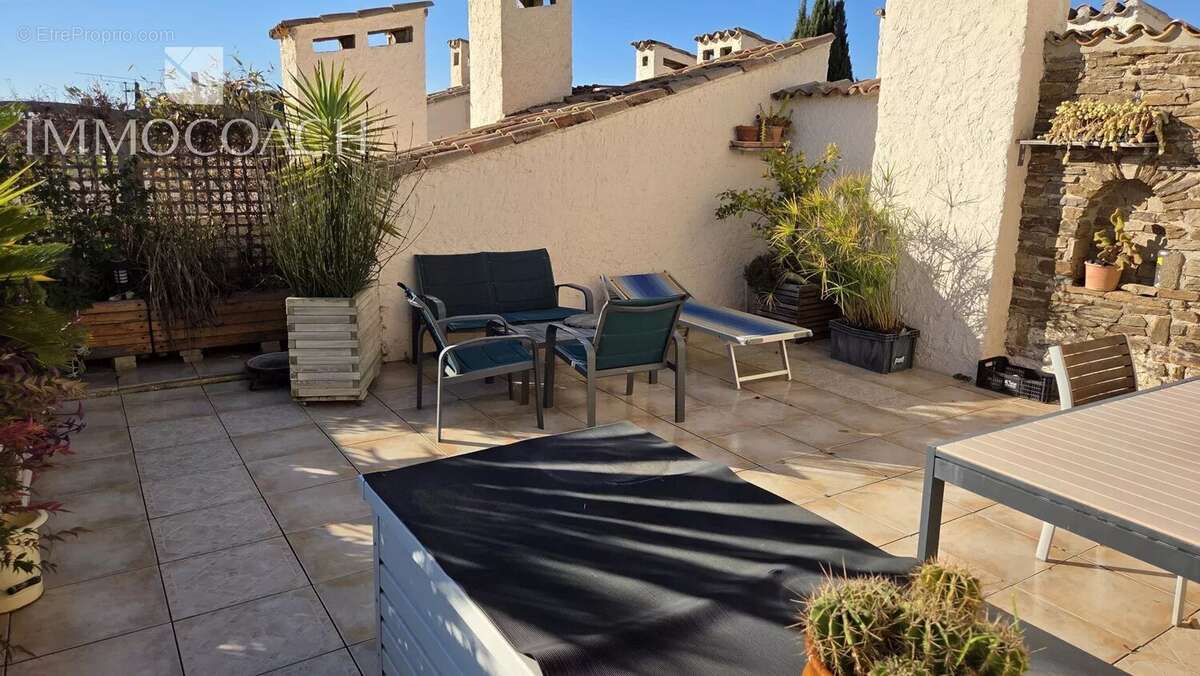 Appartement à CARQUEIRANNE