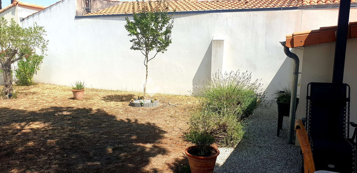 Maison 90 m² à La Tremblade  - photo 3