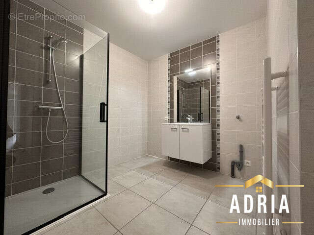 Appartement à AMNEVILLE