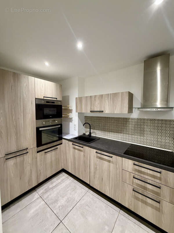 Appartement à MARSEILLE-10E