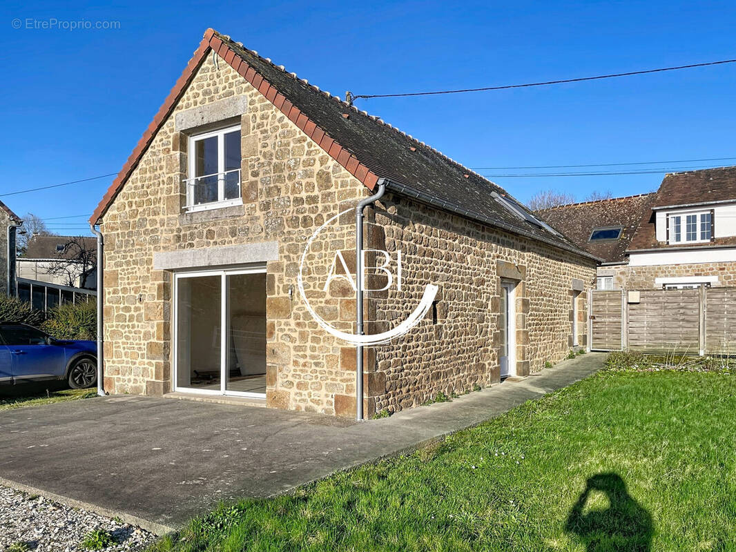 Maison à LA FERTE-MACE