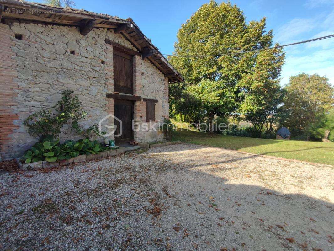 Maison à SALVAGNAC