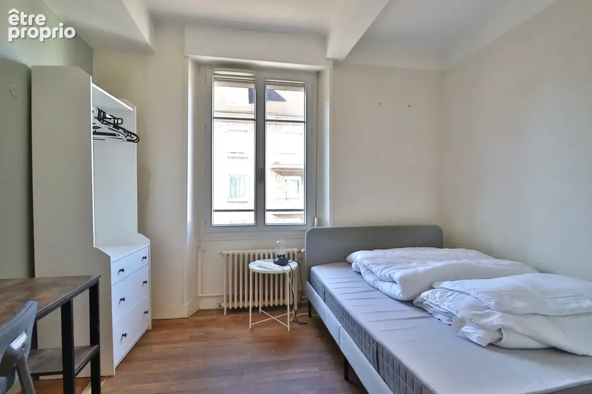 Troyes - hyper centre - t5 meuble - photo 9