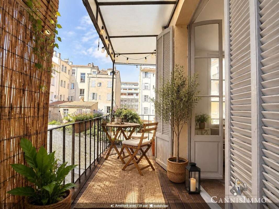 Cannes banane - 3 pièces balcon - photo 4