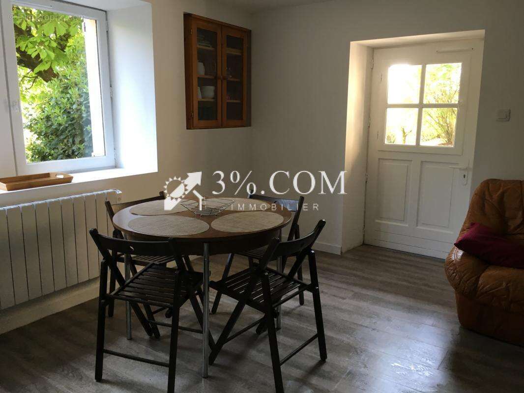 Propriété 256 m2 constituée d'une habitation principale et d - photo 14