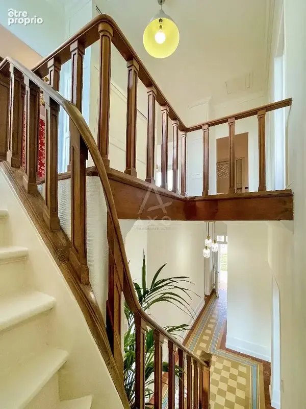 Les Touches de Perigny, jolie maison de 5 chambres, jardin et dépendances - photo 11
