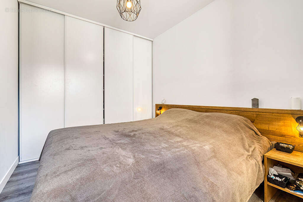 Appartement à SAINT-JORIOZ