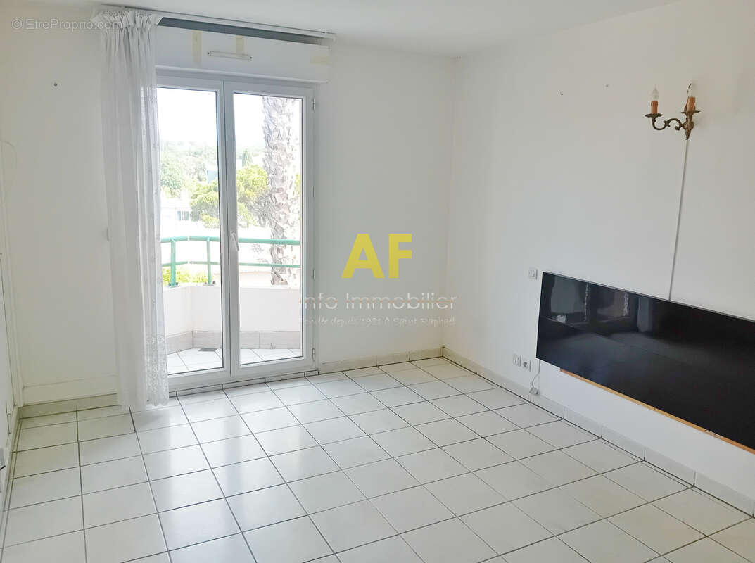 Appartement à SAINT-RAPHAEL