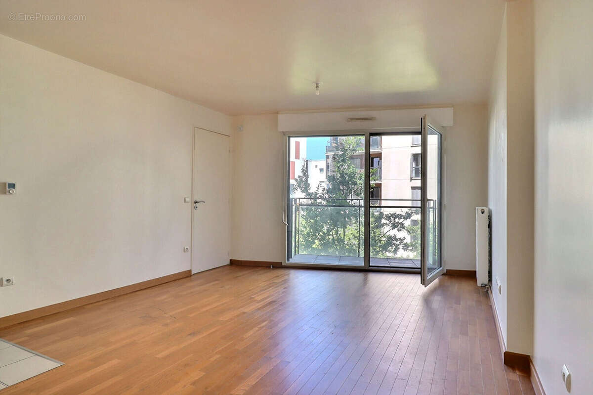 Appartement à COLOMBES