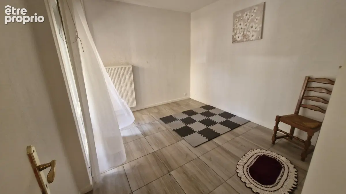 Appartement 2 pièces 56 m² à vendre à Chelles (77500) - photo 3