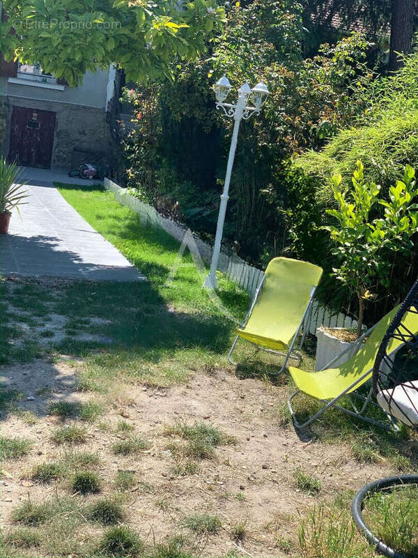 Maison à VILLEMOMBLE