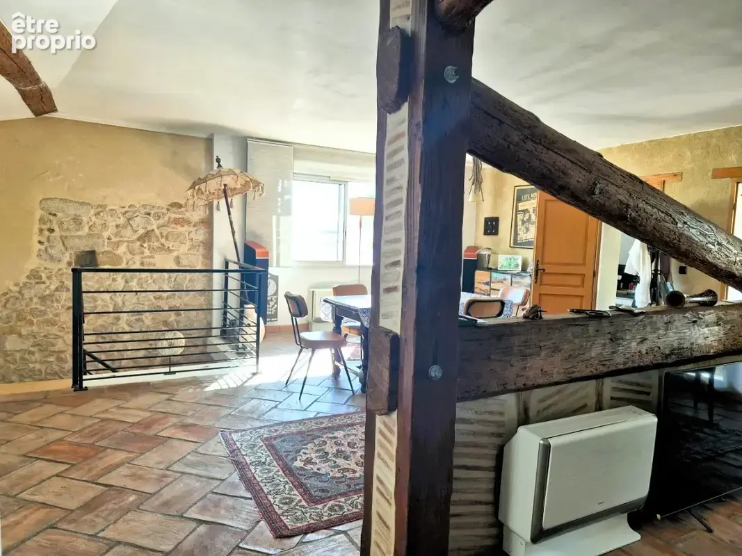 Superbe maison de caractere avec piscine et grand garage - photo 11