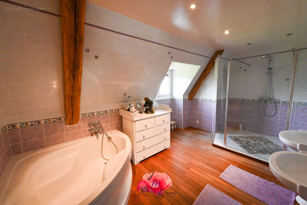 Maison à LA CERLANGUE