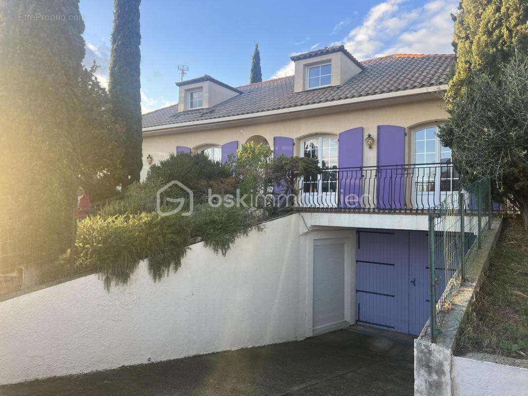 Maison à LIGNAN-SUR-ORB