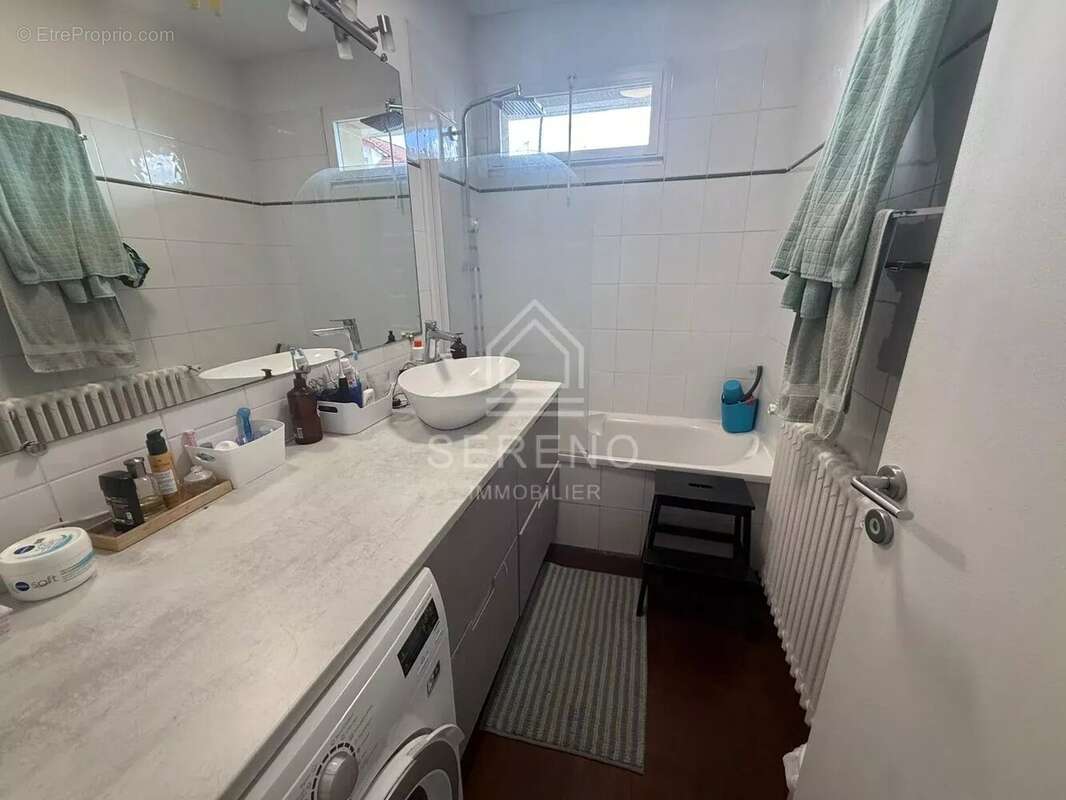 Appartement à FONTENAY-SOUS-BOIS