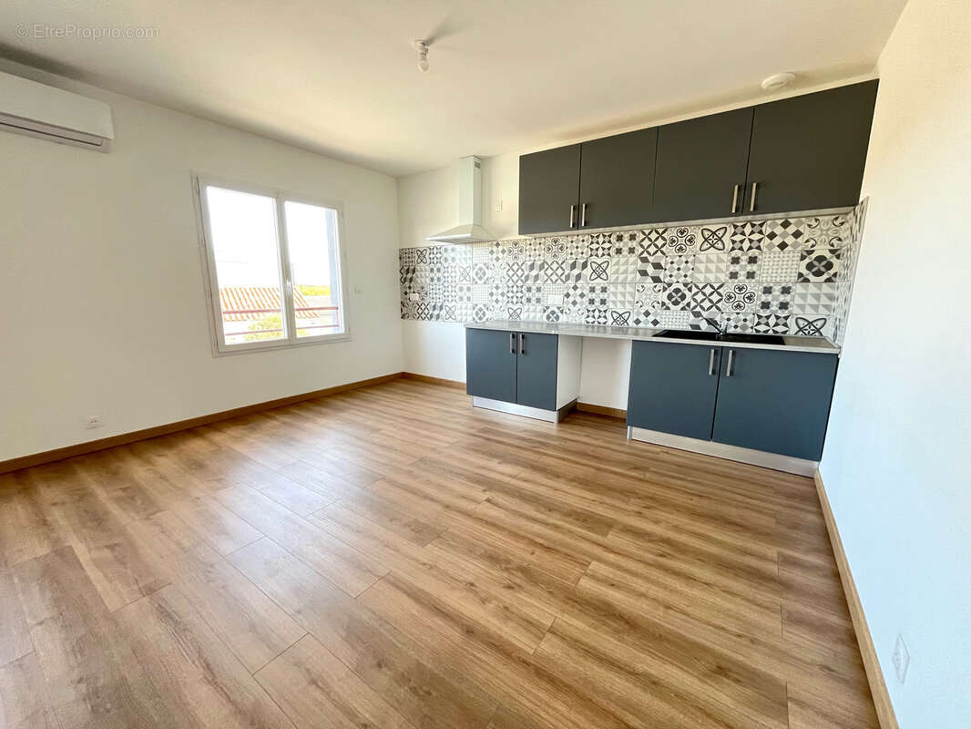 Appartement à PORT-DE-BOUC
