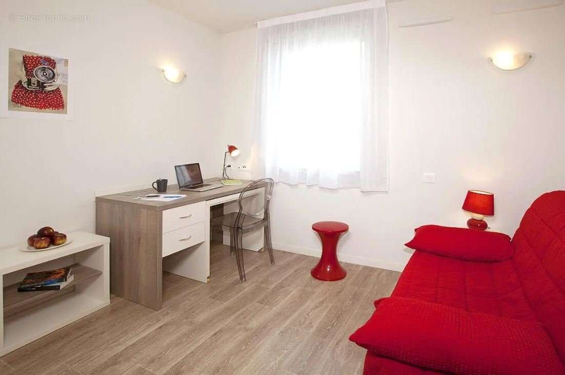 Appartement à NANTERRE