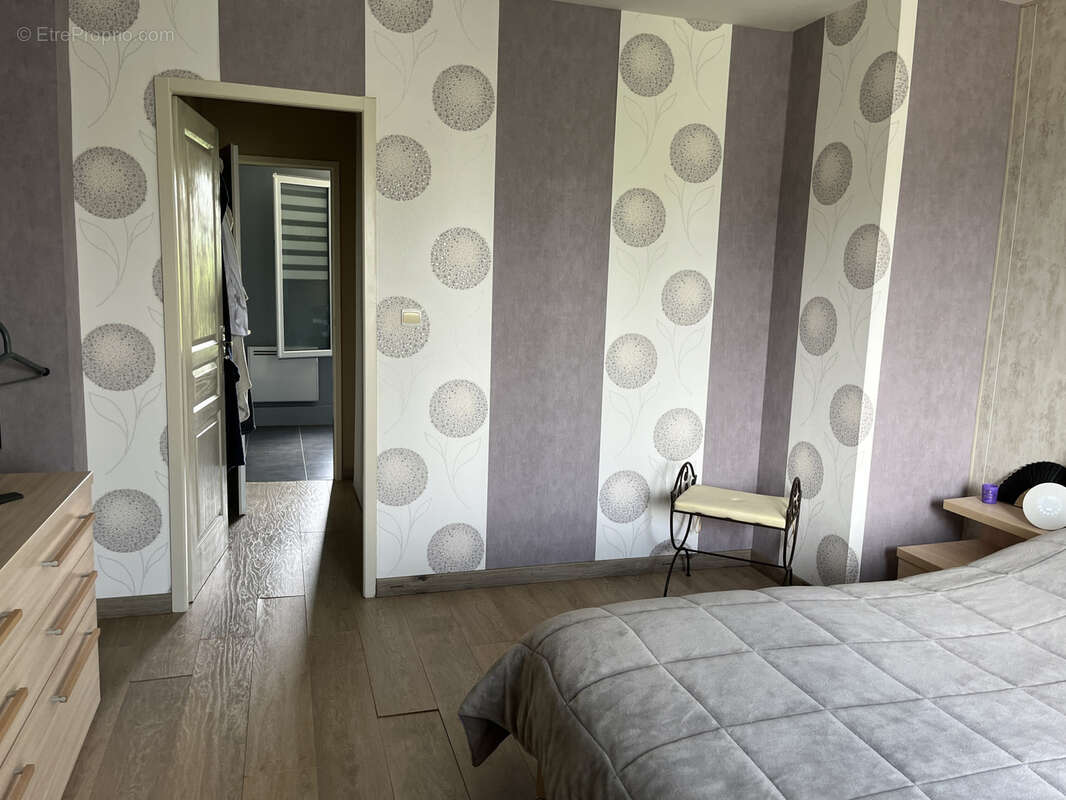 Maison à MILLY-LA-FORET