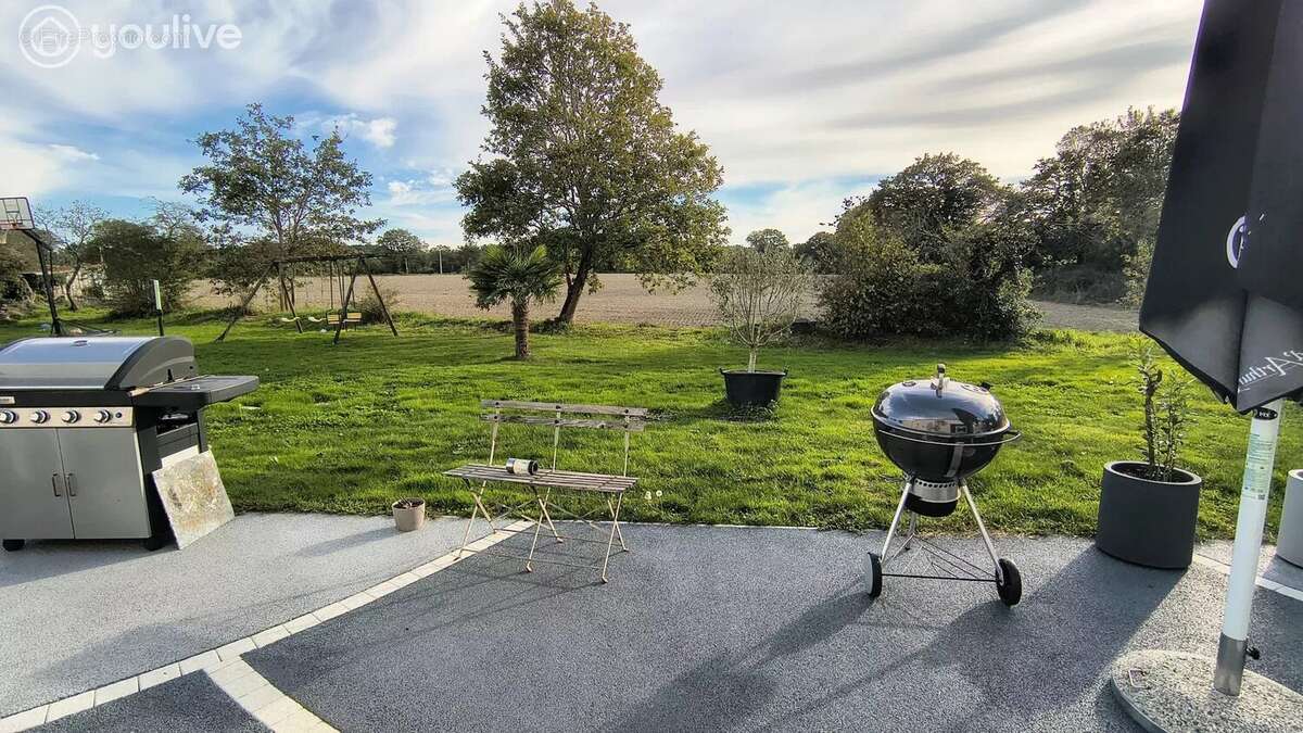 Maison à CHATEAUNEUF