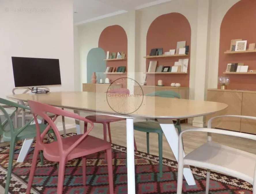 Commerce 104 m² à Vincennes  - photo 4