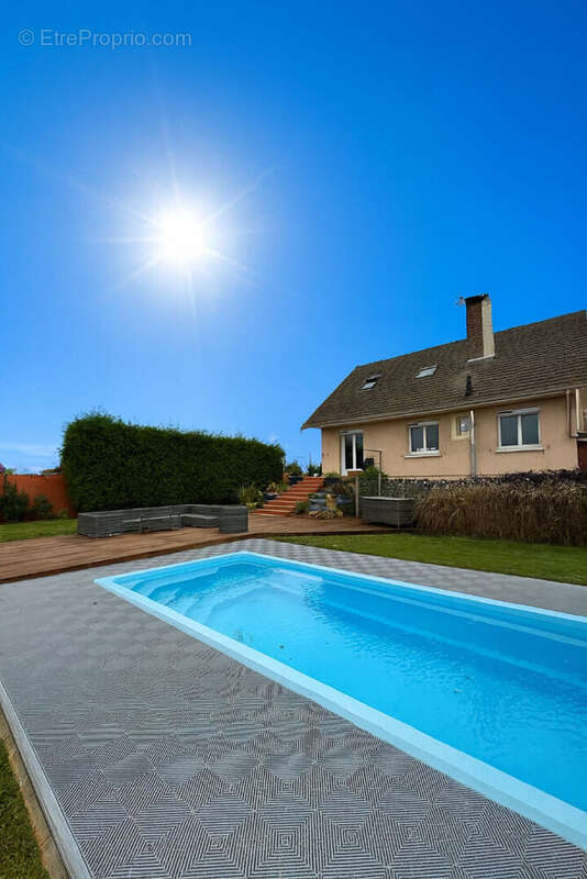 Maison à COUILLY-PONT-AUX-DAMES