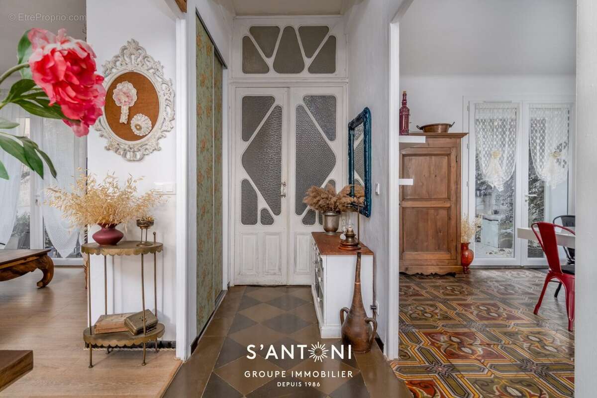 Maison à BESSAN