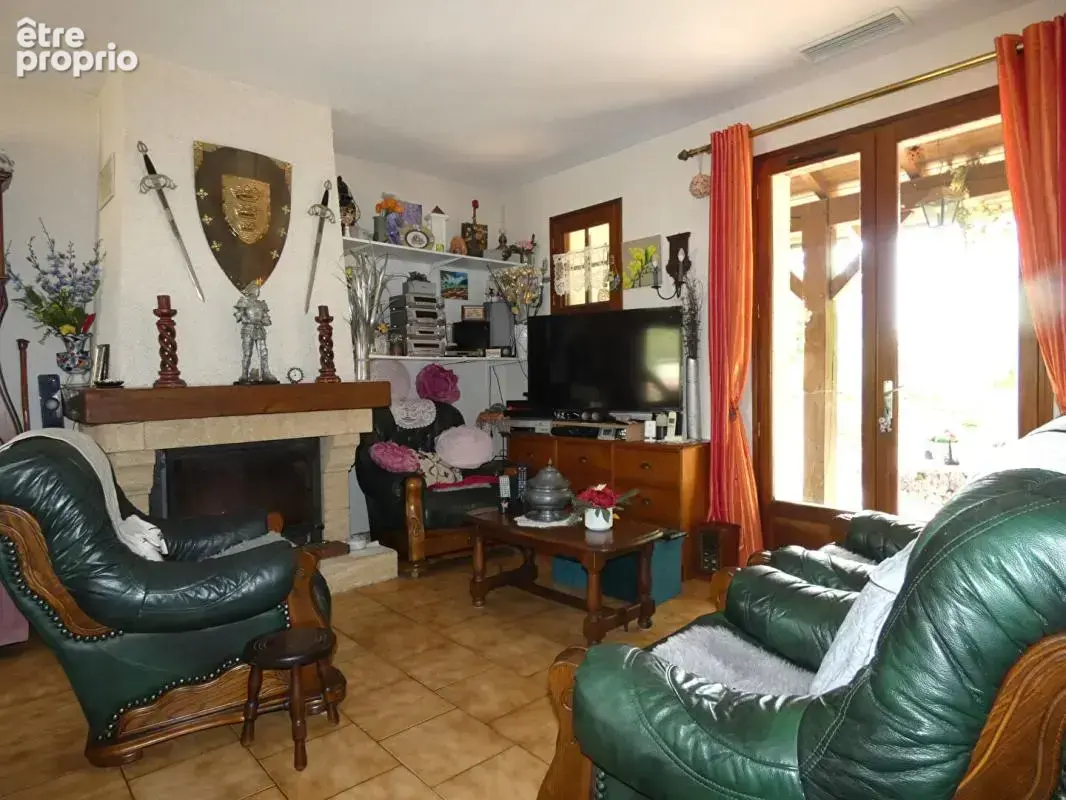 Maison Saint Martial D Albarede 4 pièce(s) 98 m2 - photo 10