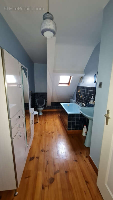 Maison à BURES-SUR-YVETTE