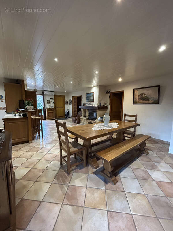 Maison à SAINTE-EULALIE