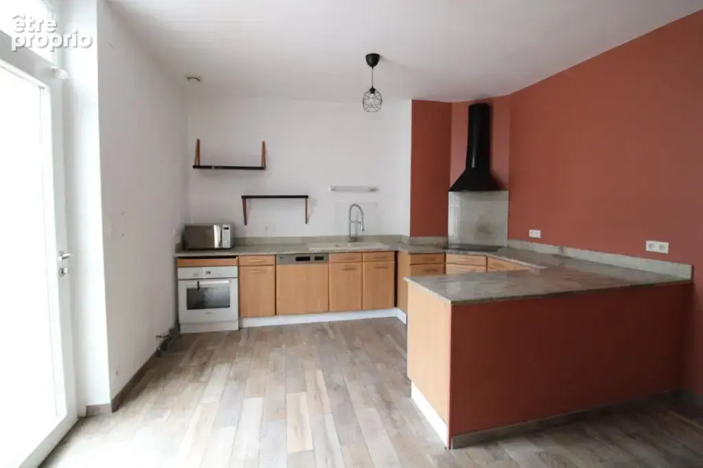 Maison de ville 165 m² – 4 chambres – dpe c – terrain clos + dépendance – proche commodités - photo 6