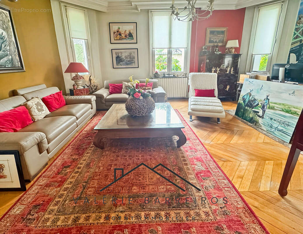 Maison à CAUDEBEC-LES-ELBEUF