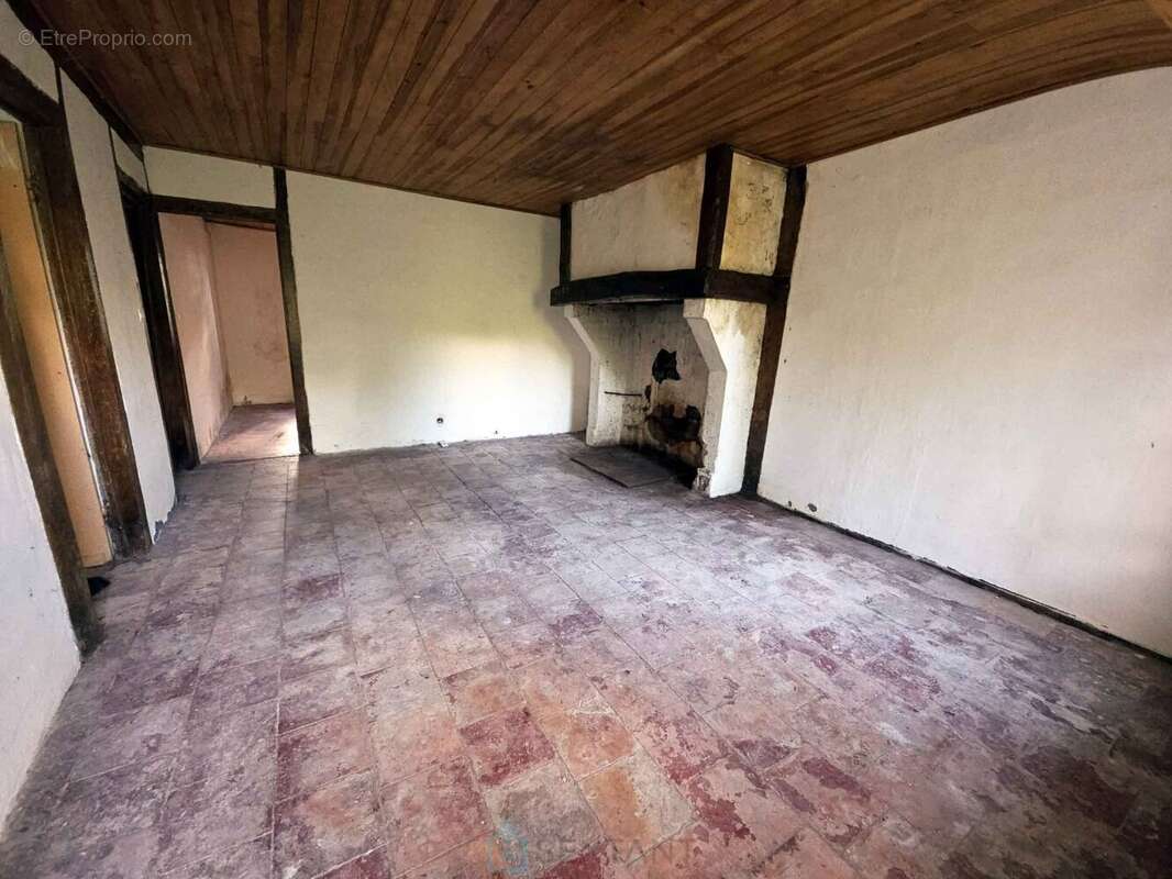 Maison à POYANNE