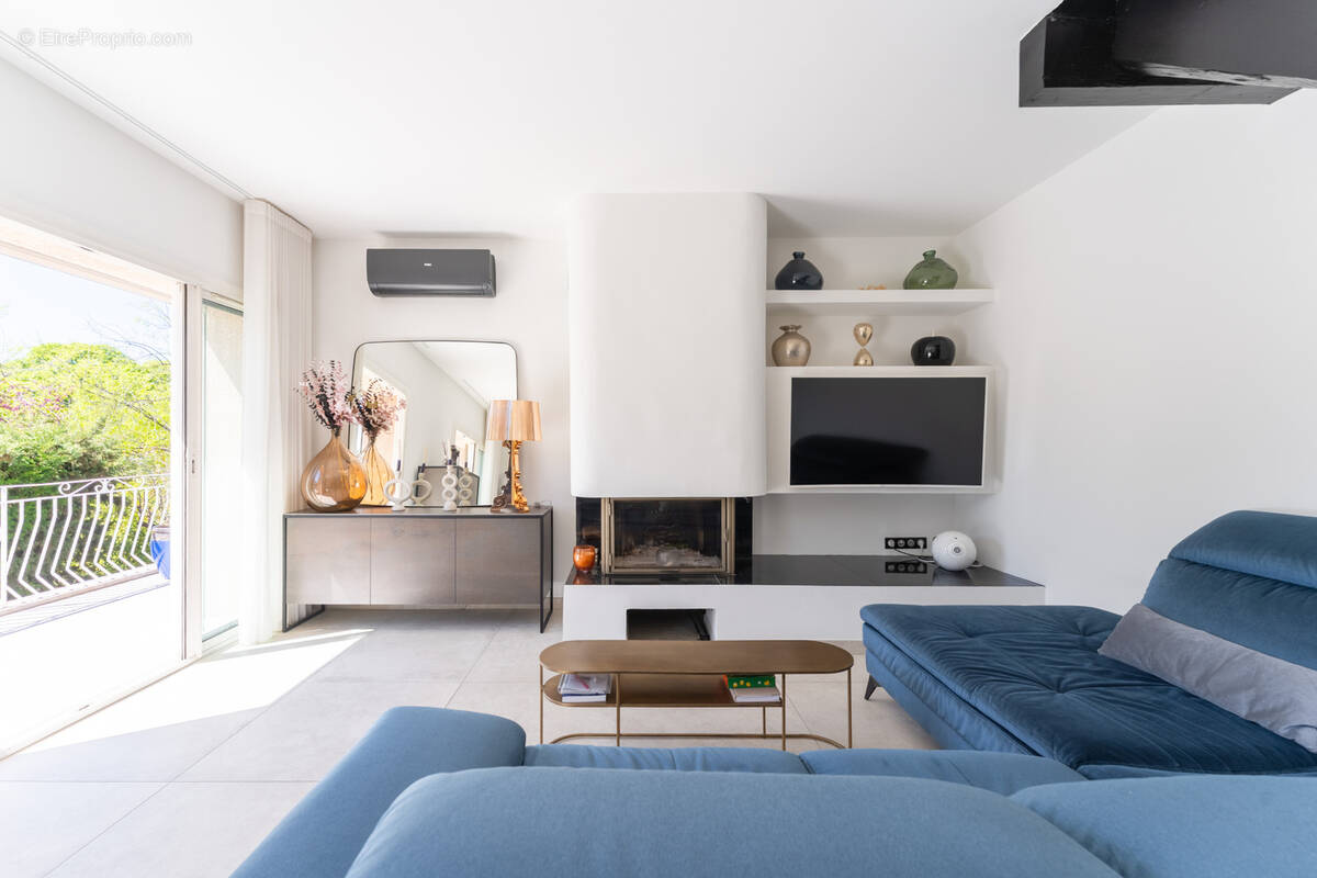 Appartement à MARSEILLE-9E