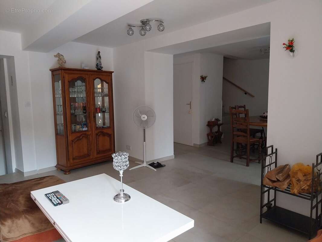 Maison à PAULHAN