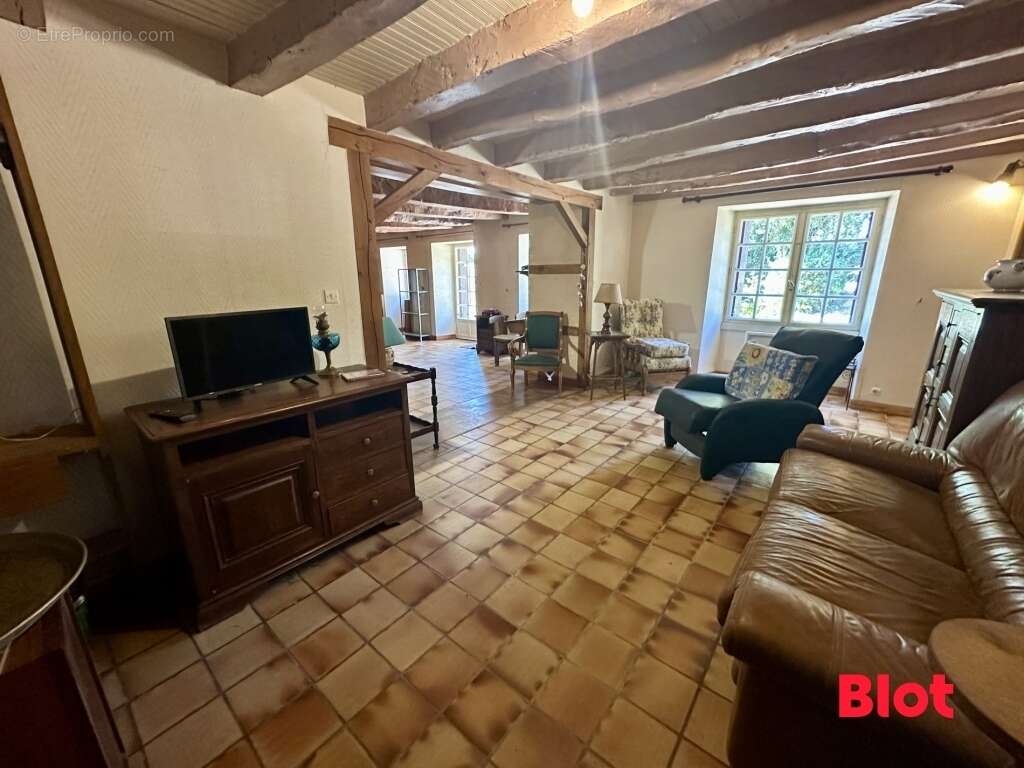 Maison 181 m² à Iffendic  - photo 8