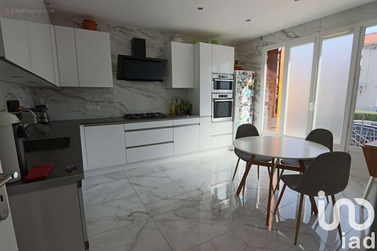 Photo 6 - Maison à EZANVILLE