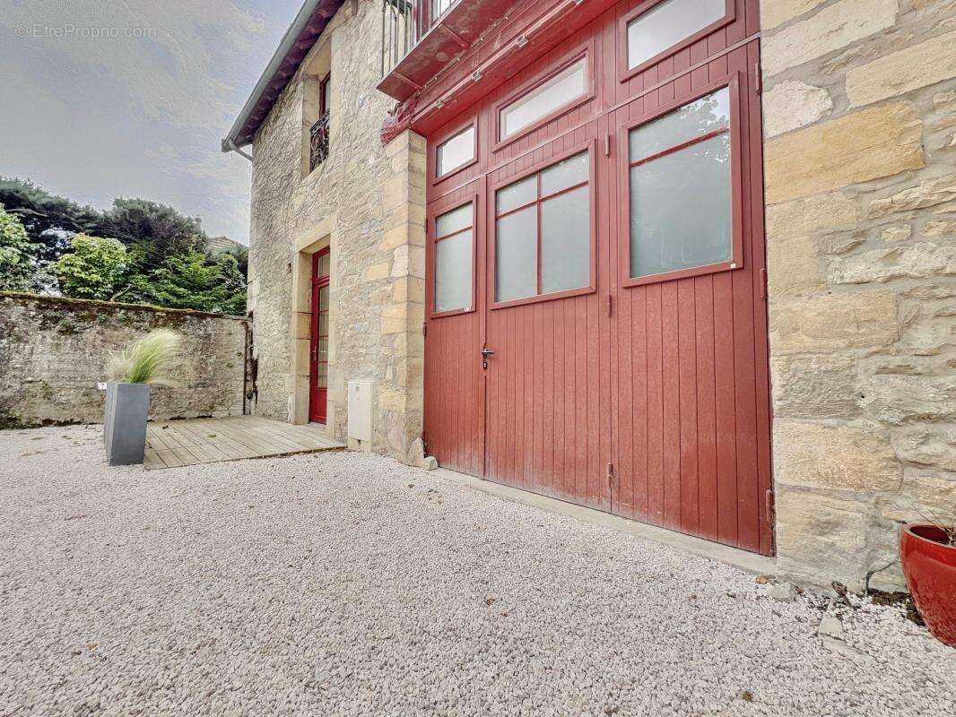 Appartement à FONTAINE-LES-DIJON